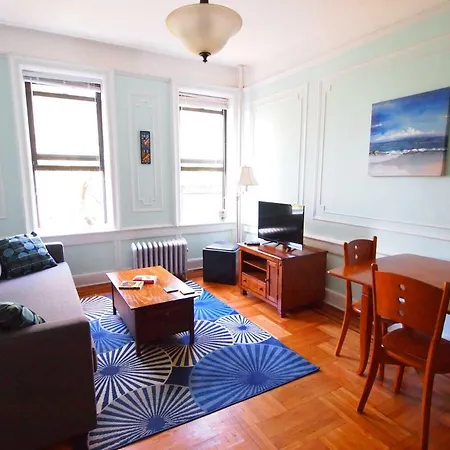 Sunny Brooklyn Hotel